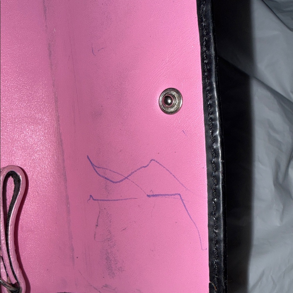 Coach Black Leather Trifold Wallet - Picture 4 of 9